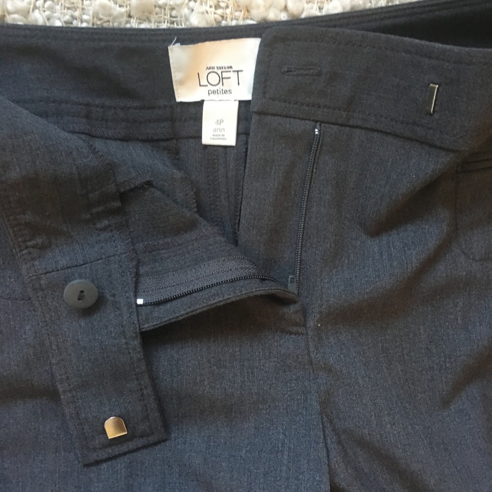 Ann Taylor LOFT Gray Wideleg Dress Pants 4 Petites - Picture 4 of 5